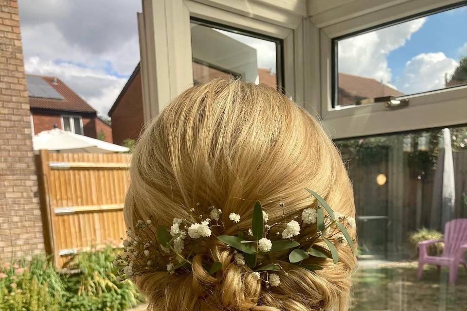 Guest-of-honour updo