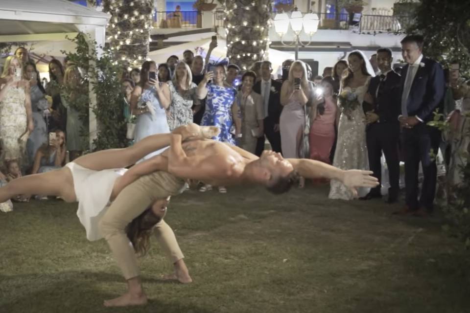 Acrobatic wedding entertainment