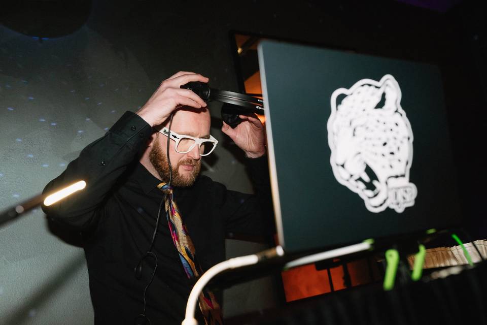 DJ Safari Phil
