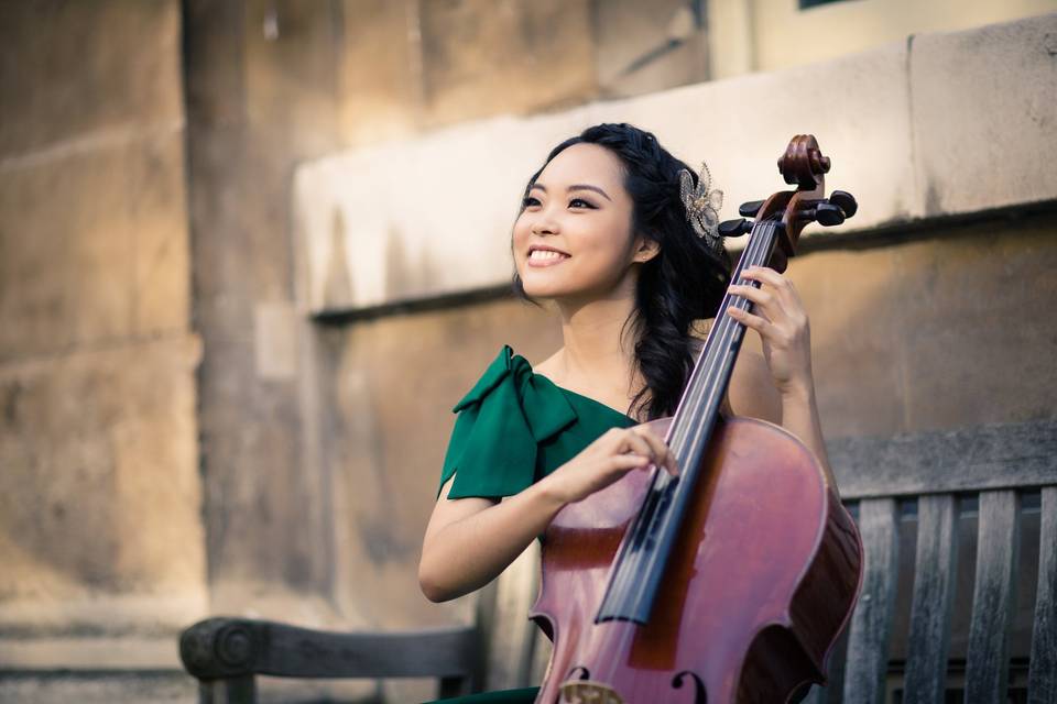 Catherine Lee - Wedding Cellist