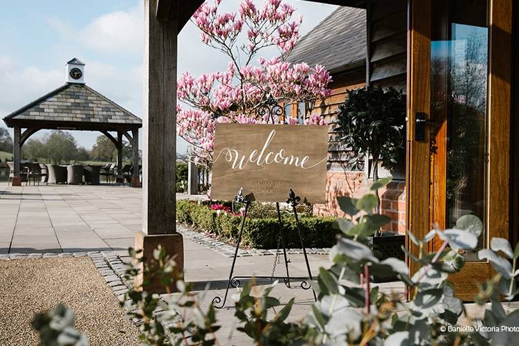 Welcome sign