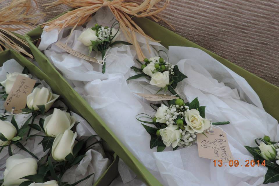 Bridal party flowers ready to