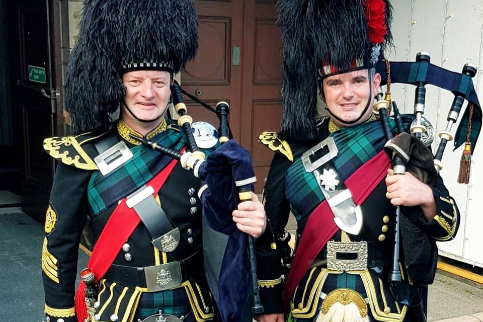 Additional pipers available