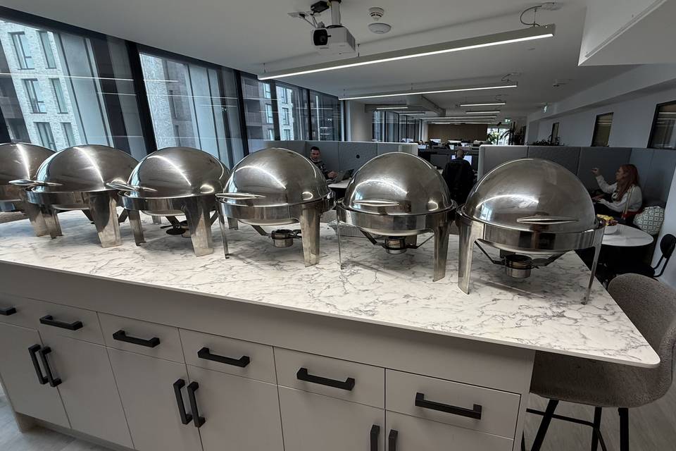 Chafing dishes