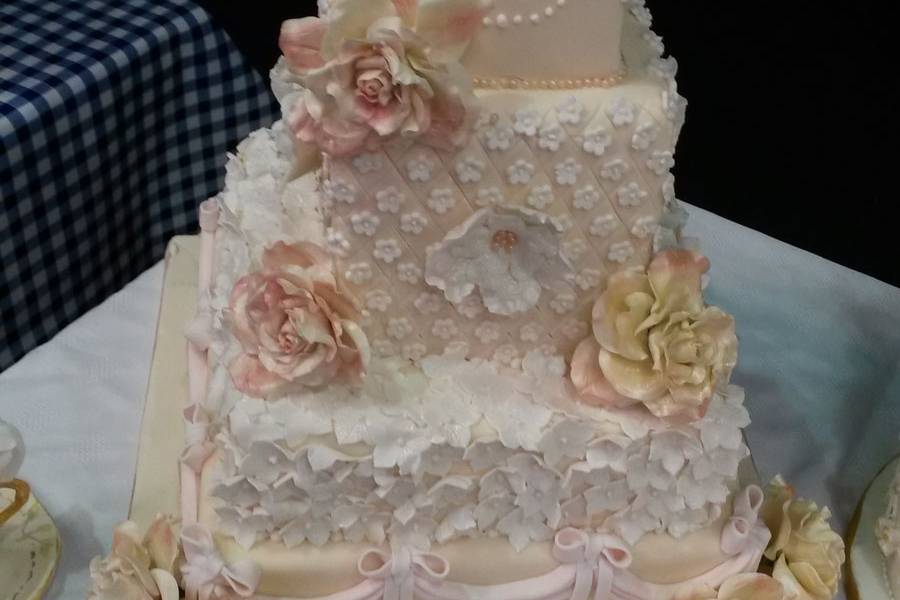 4 Tiered Wedding Cake