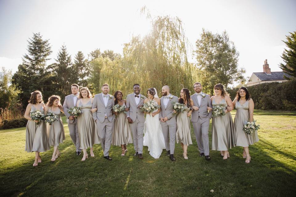 Hannah & Tolu  x
