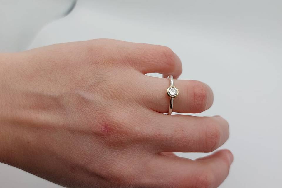 Moissanite