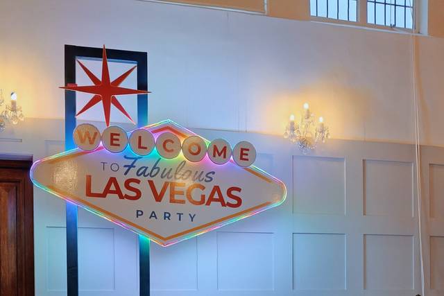 10ft Vegas sign