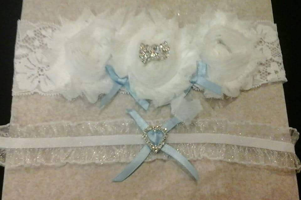 Garter Set