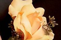 Sweet Peach Rose and Calla Lily