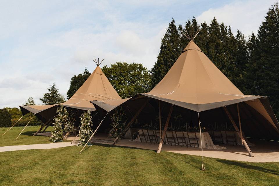 Tipi Exterior