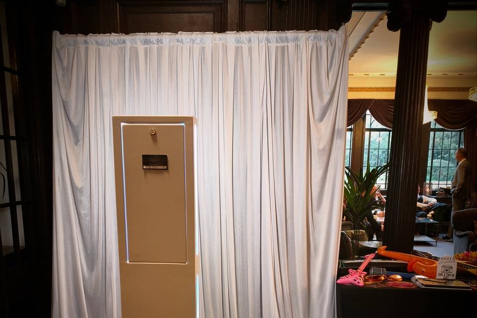 Modern clean Photo Booth set u