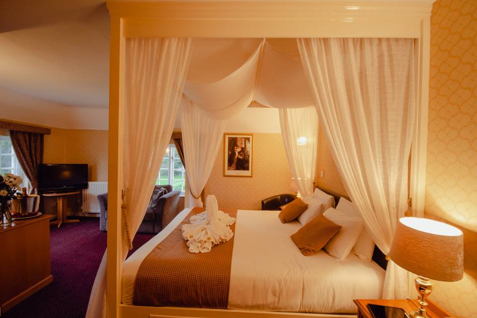 Four Poster bedroom