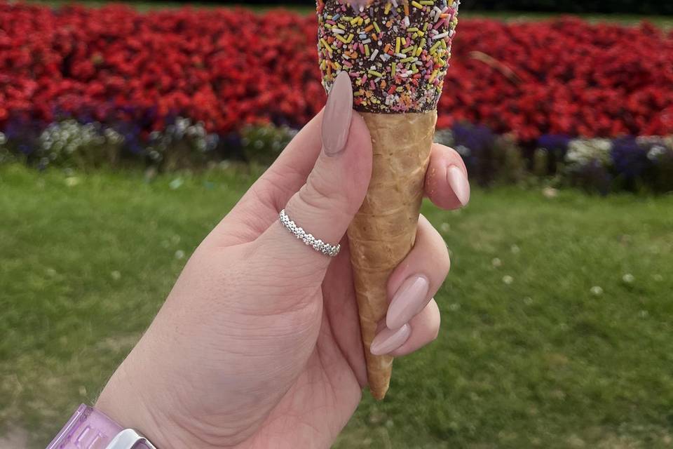 La La Laura