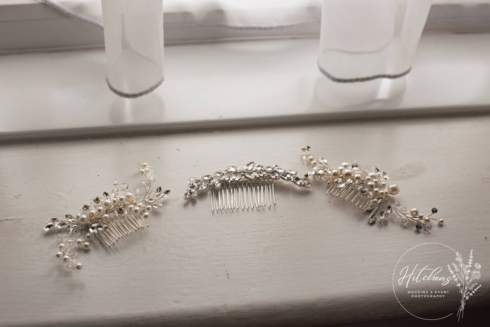 Bridal hair pins