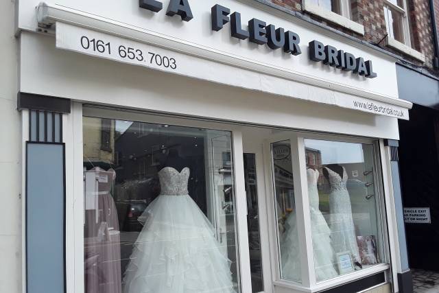 La Fleur Bridal - Wedding dress