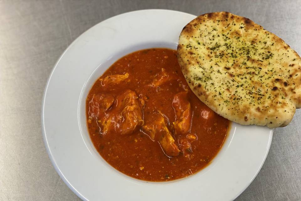 Chicken Tikka with naan bread