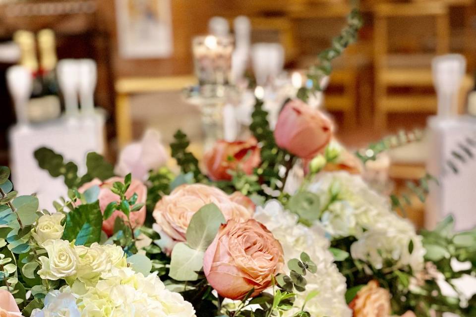 Sweetheart Table Floral