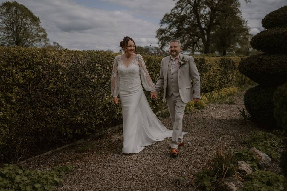 Lace wedding dress