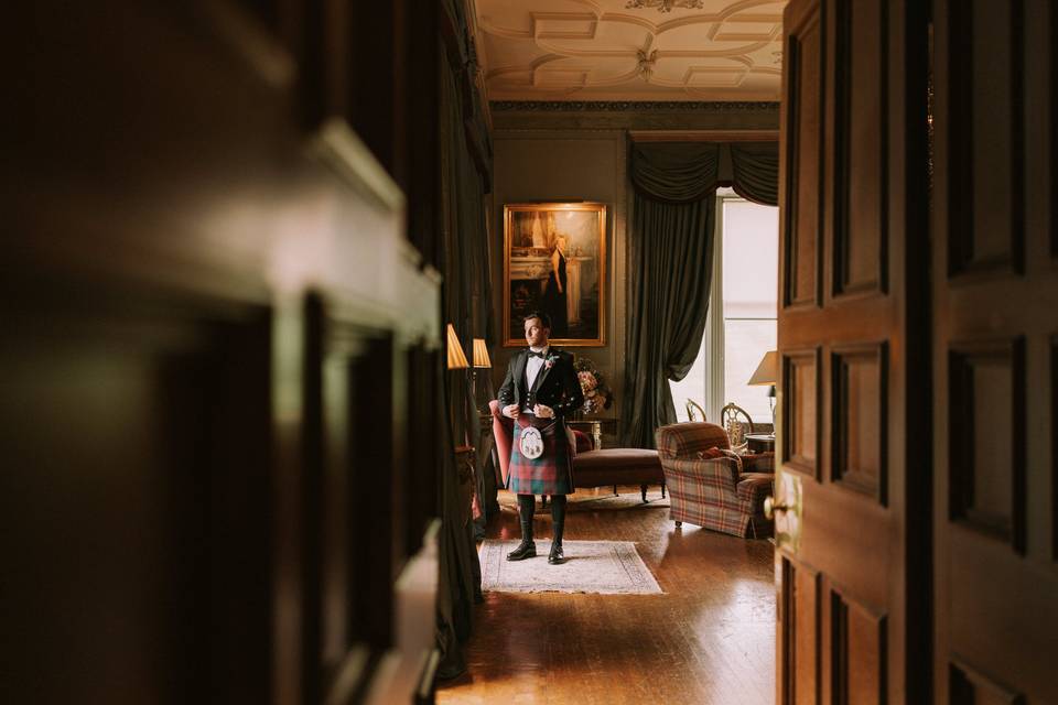 Dundas Castle