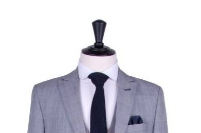 Hire Prince of Wales suit