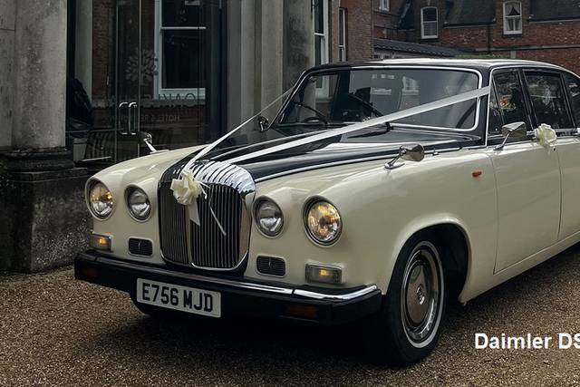 Daimler DS420