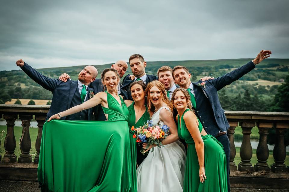 Main Bridal Party striking a p