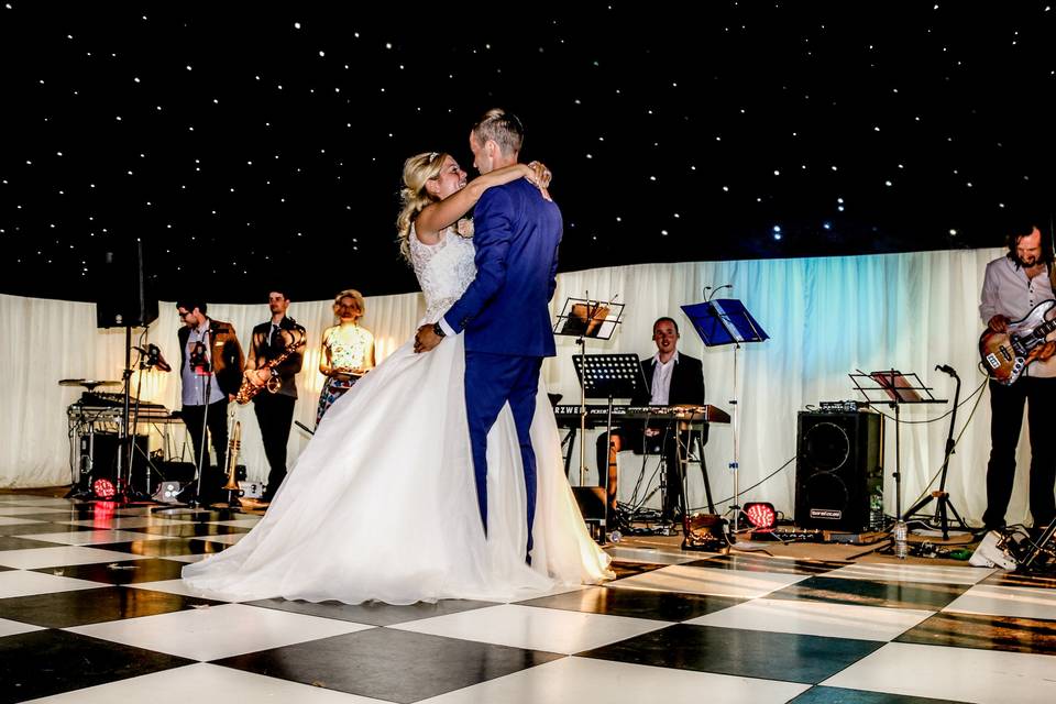 Newlyweds on the dance floor