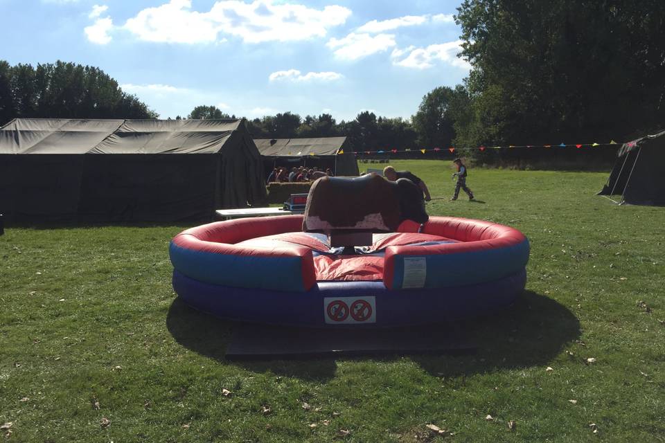 OMG Bouncy Castle Hire