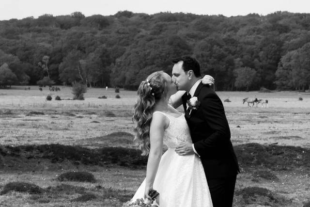 For Reel Weddings