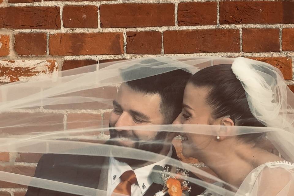 J&C
