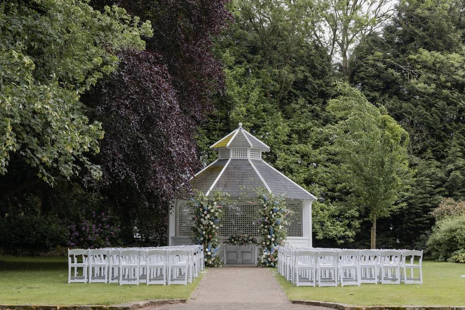 Gazebo Ceremony Flowers