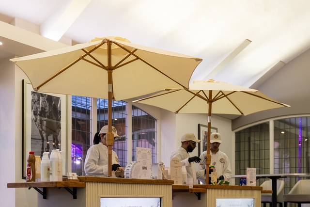 Pancake & pan ice cart