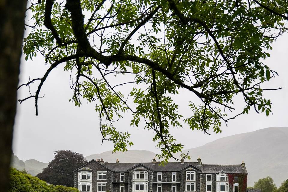 Inn on the Lake