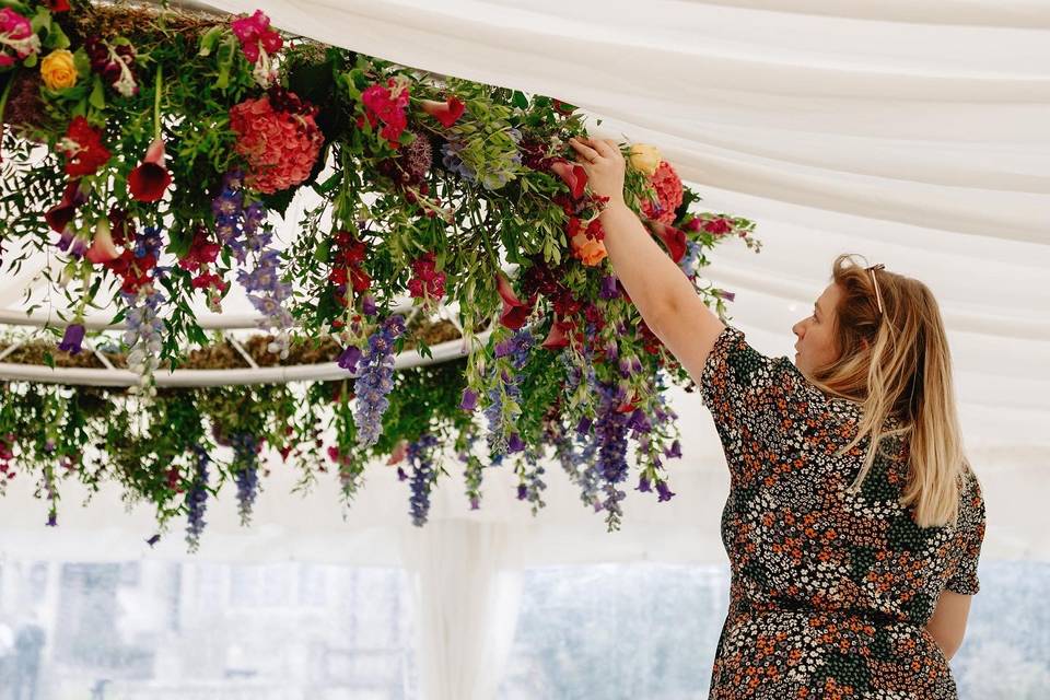 Large hoop installation