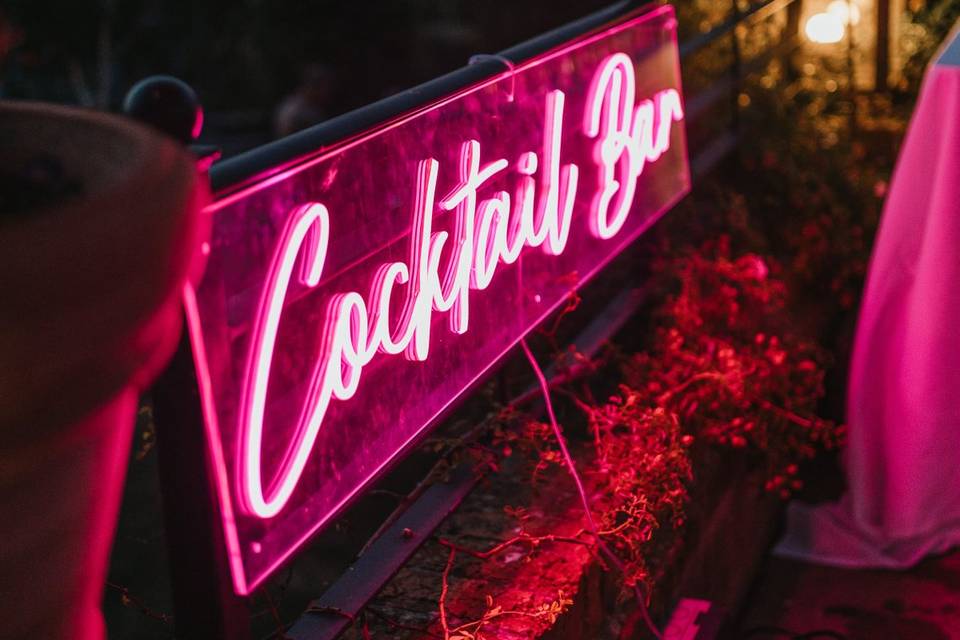 Outdoor Cocktail Bars