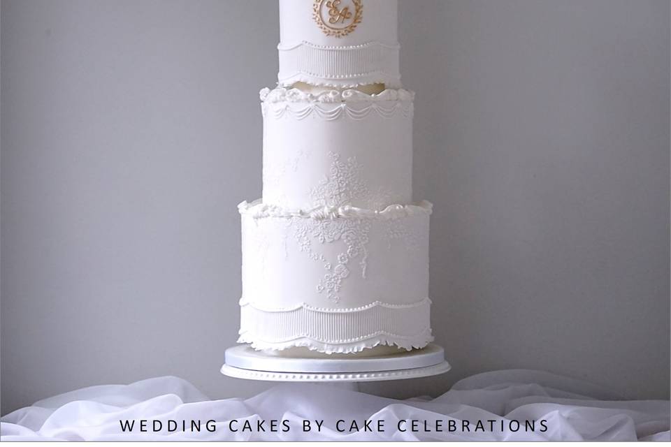 4 tier white wedding cake