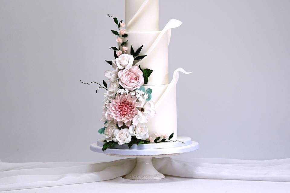 Wedding cake & sugar flowers