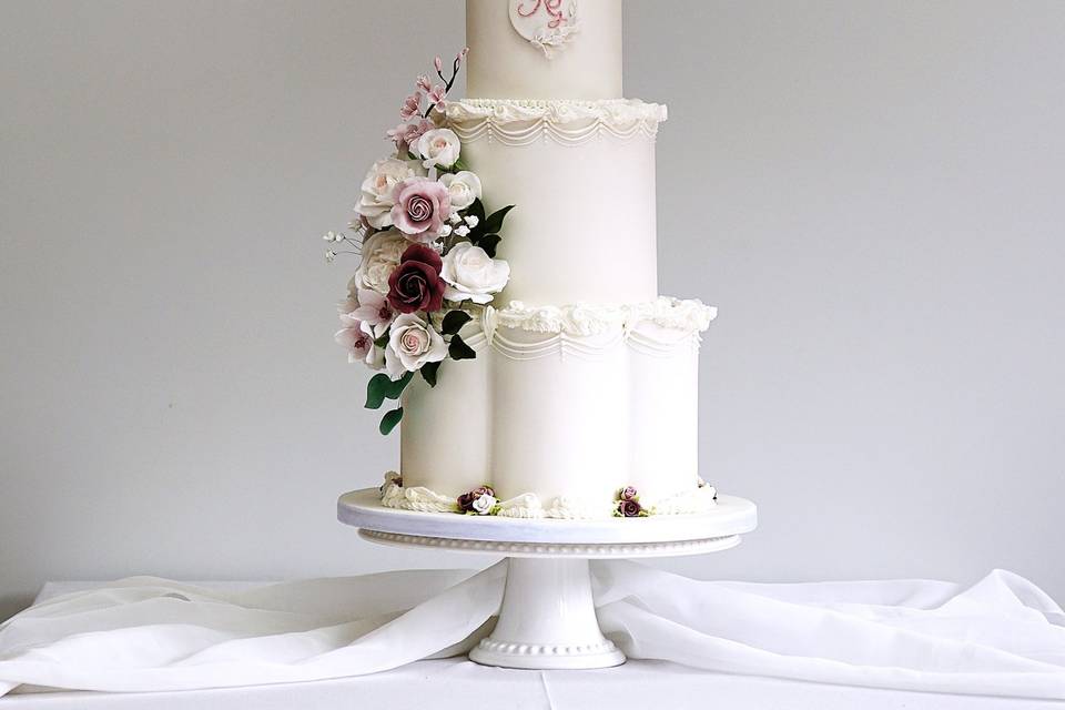 Wedding cake & sugar flowers