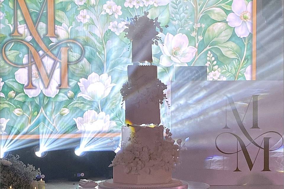 5 tier wedding cake The Savoy