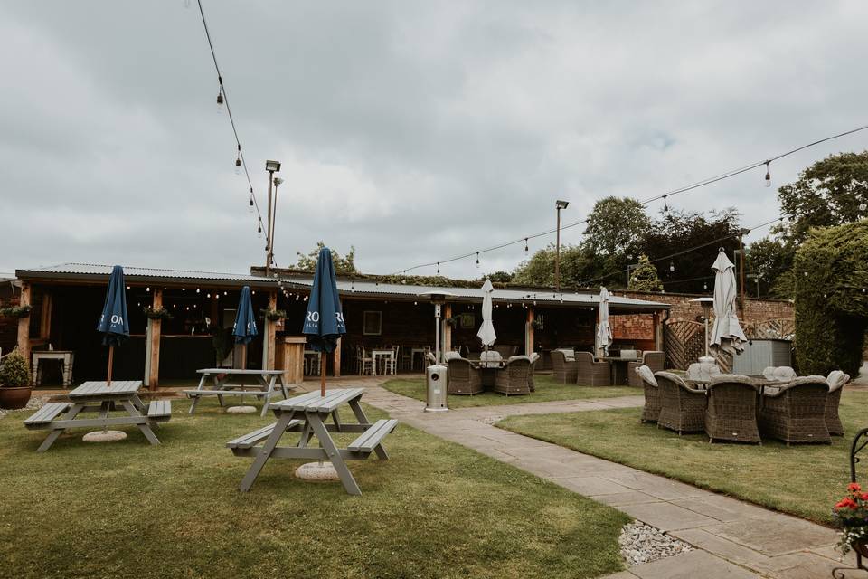 The Garden & Arbour