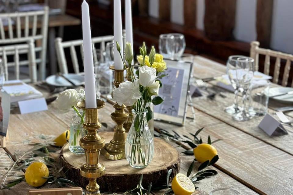 Rustic table decor