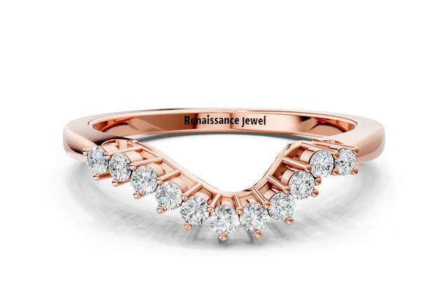 Rose Gold Round Diamond V-Shap