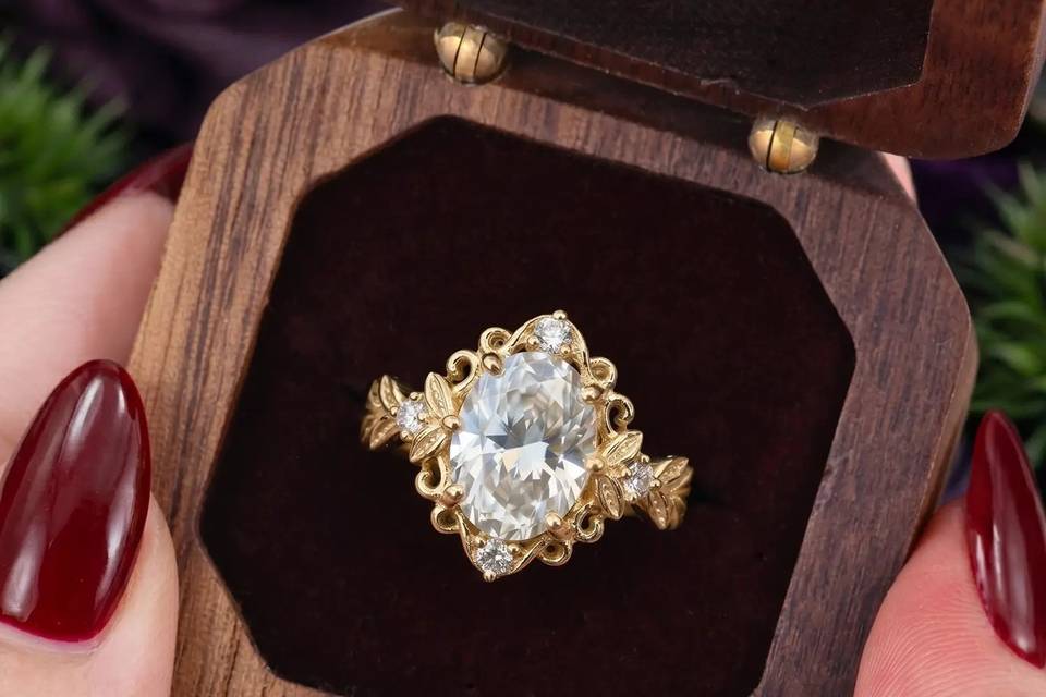 Vintage gold ring