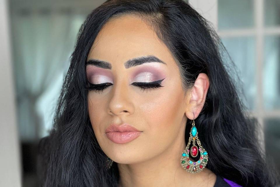 Asian makeup