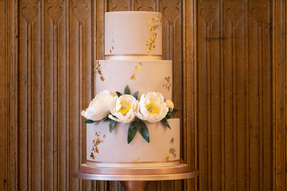 Wedding Cakes by Lisa Broughton