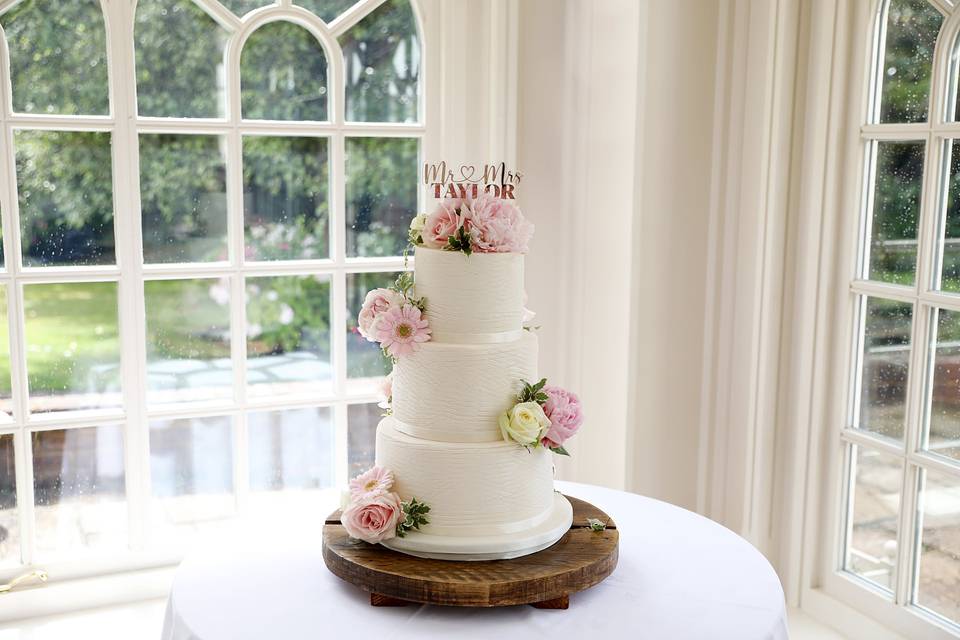 Rustic Wedding Cake