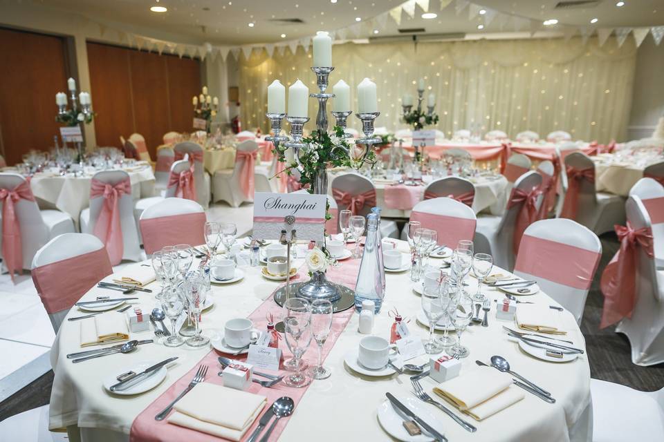 Dusky pink wedding breakfast