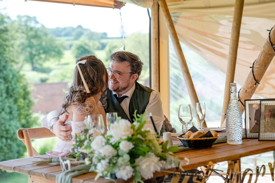 Sweetheart table