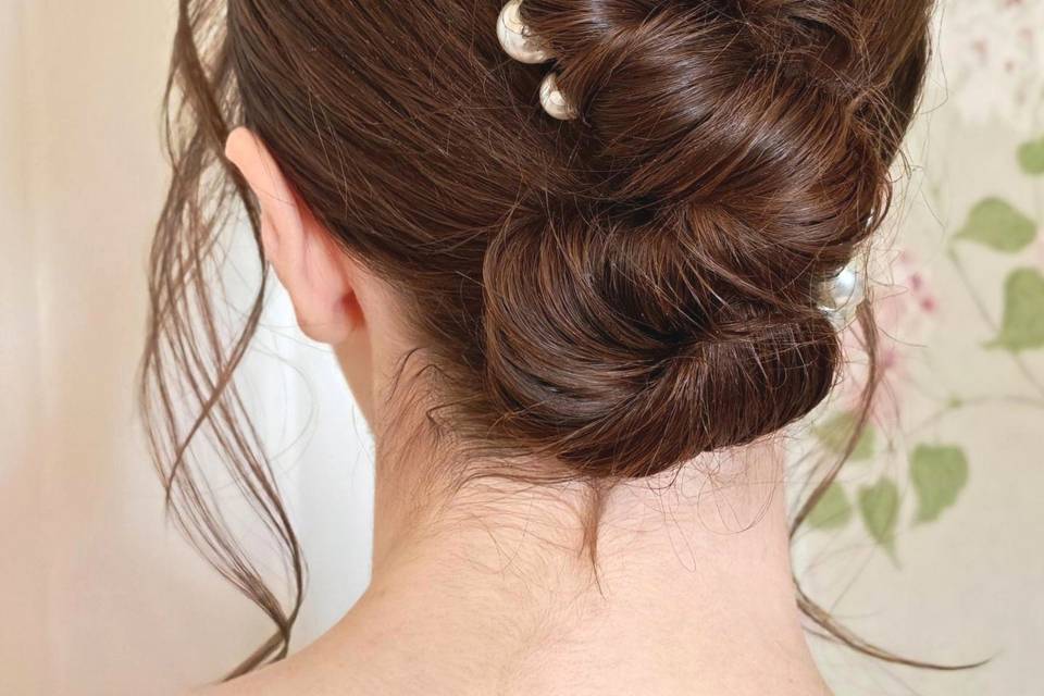 Twisted bridal hairstyle